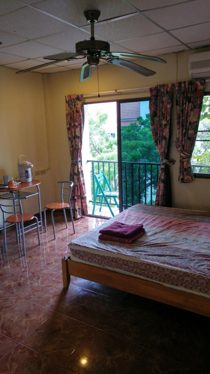 Hotel Guestpat Casabella Pattaya Zewnętrze zdjęcie